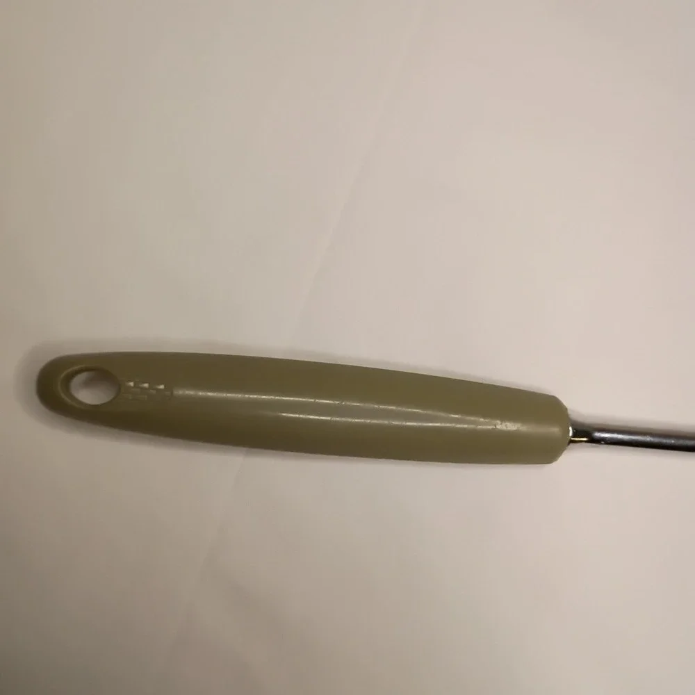 Vtg Ekco Chromium Plated CARVING MEAT FORK Olive Green Handle 12.5‎ in